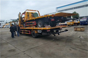 刚察同城汽车补胎